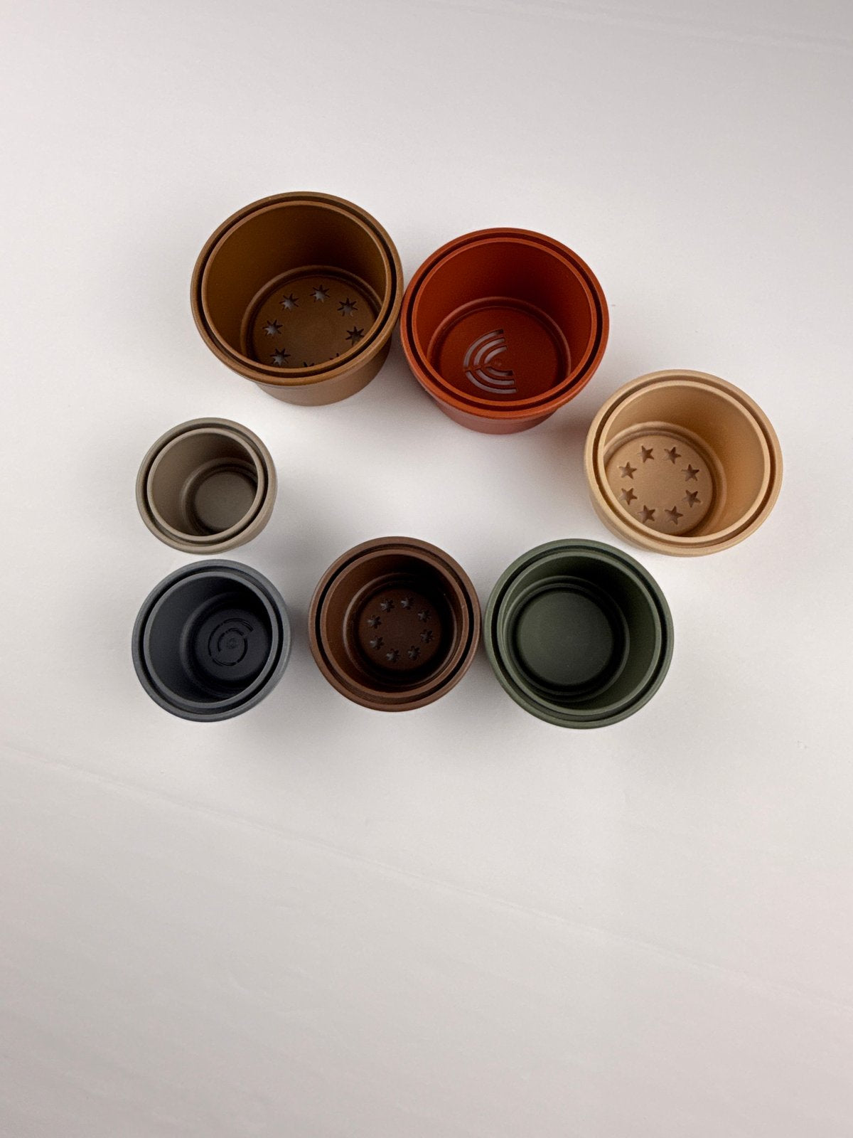 Silicone Stacking Cups Toy Earth Tones 7-Piece