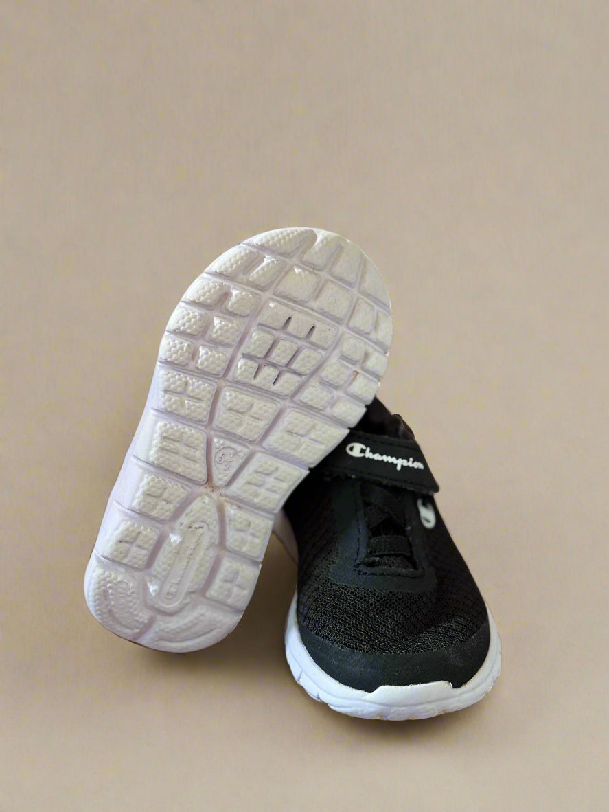 Champion Shoes US 5 1/2