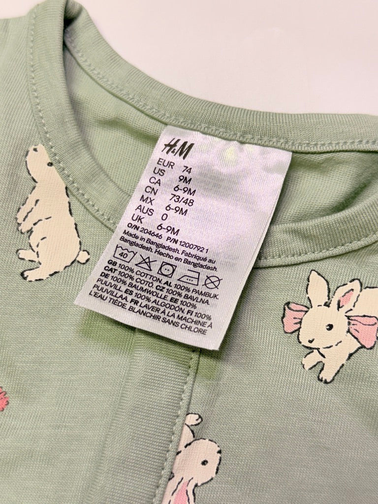 H&M baby cotton sleeper with bunny print – 6–9 months