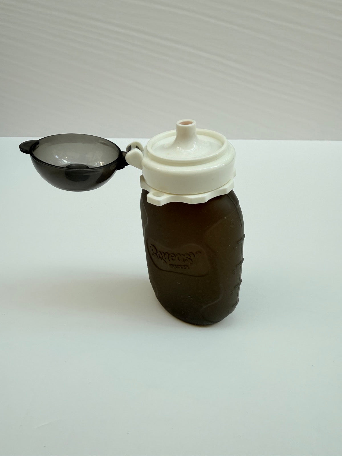 Playeasy Snacker Baby Food Feeder