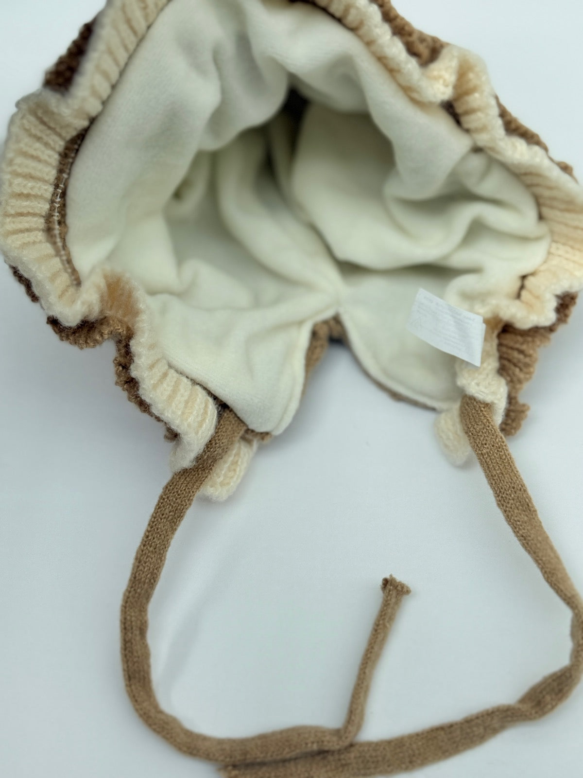 Knit Bow Ruffle Bonnet Hat Unknown Size 3-6m