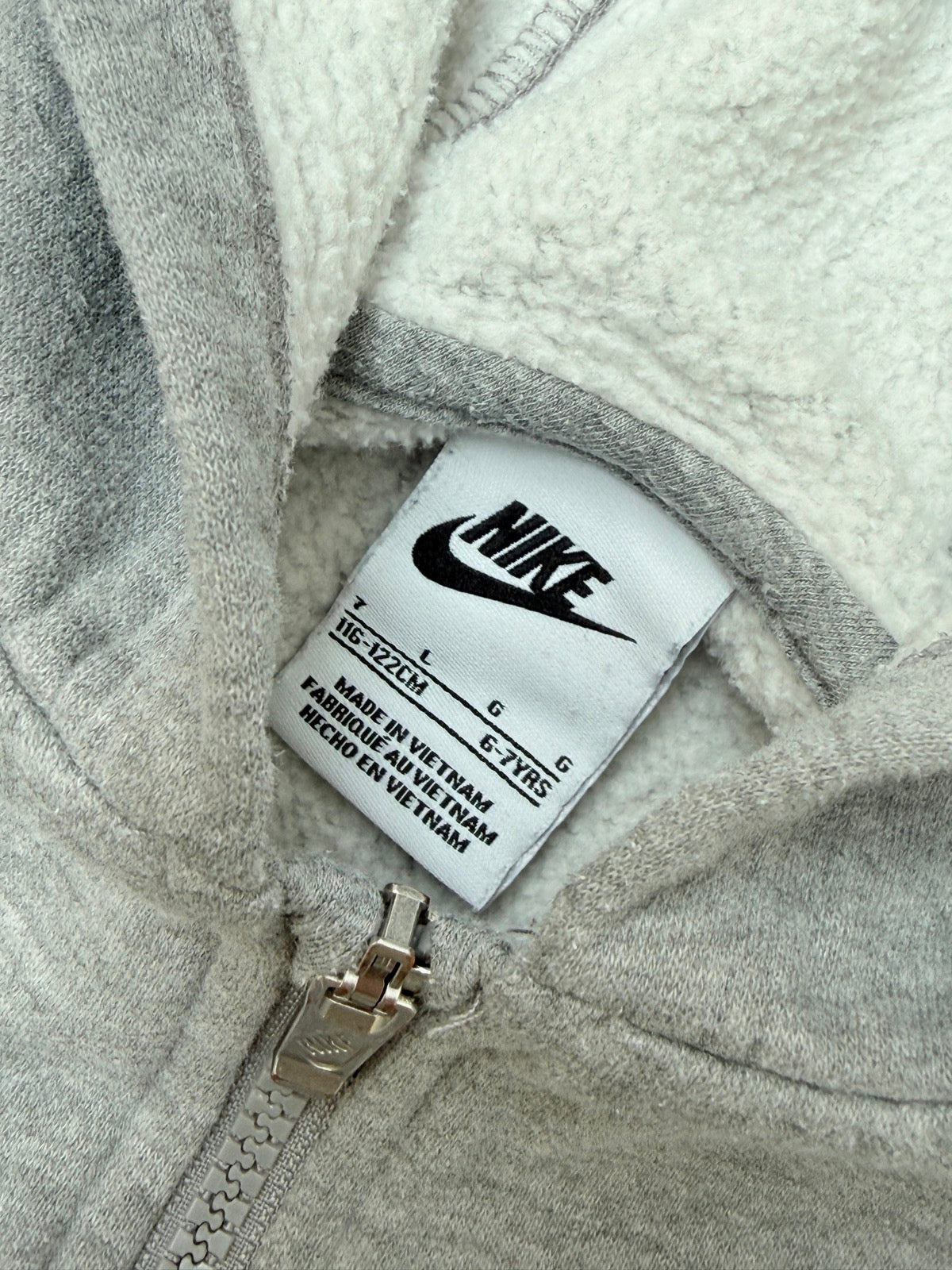 Nike Gray Full-Zip Hoodie Kids Size 6-7