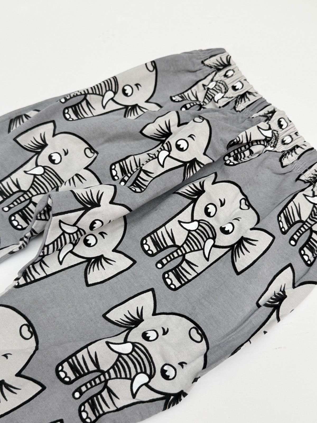 New - Elephant Print Jogger Pants 3T