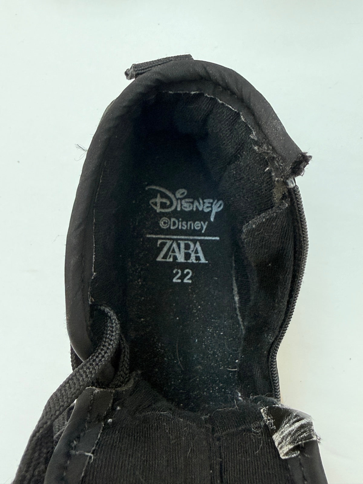 Zara Disney Minnie Mouse High-Top Sneakers Size 6