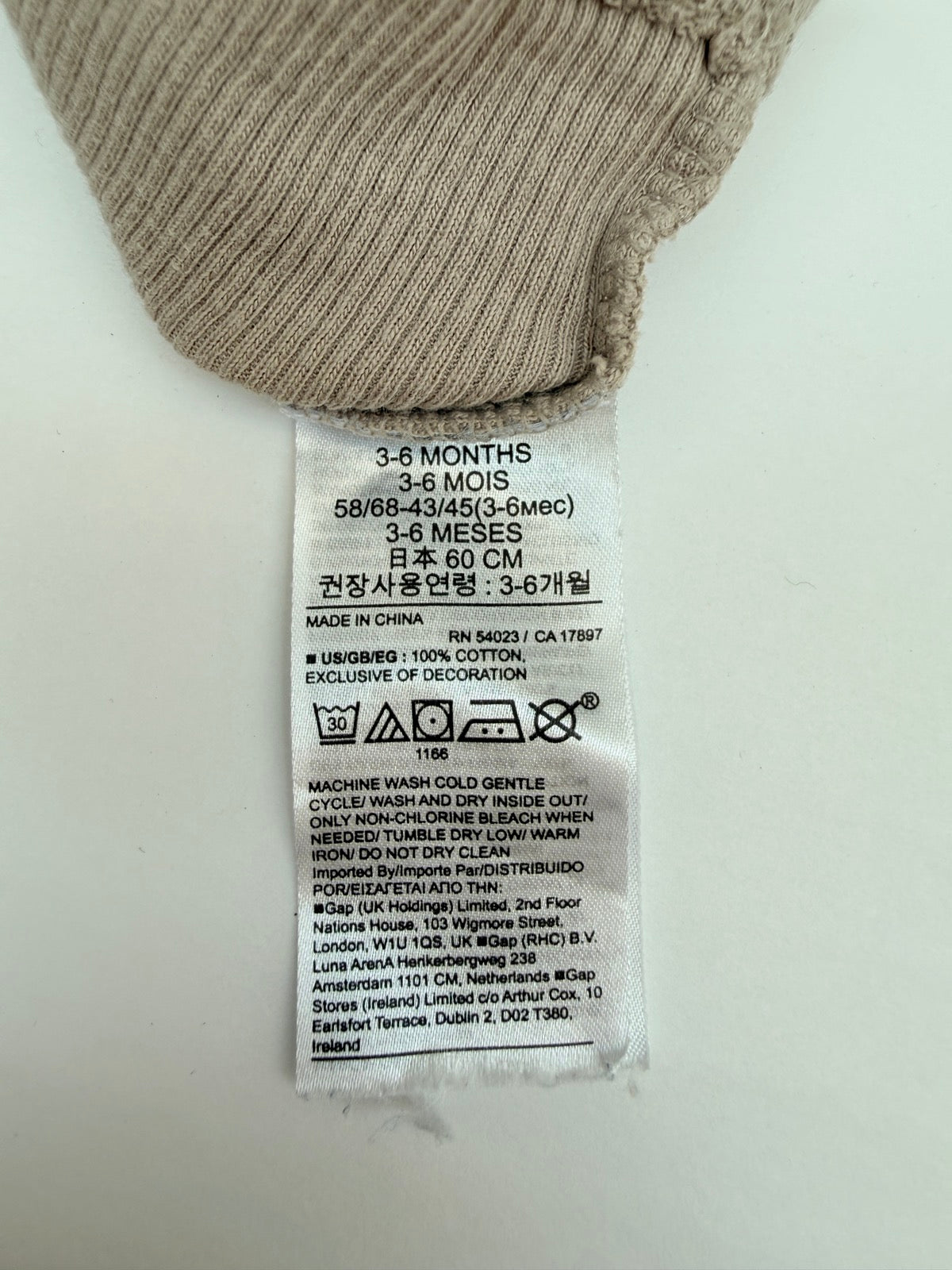 Baby Gap Ribbed Pocket T-Shirt 3-6M
