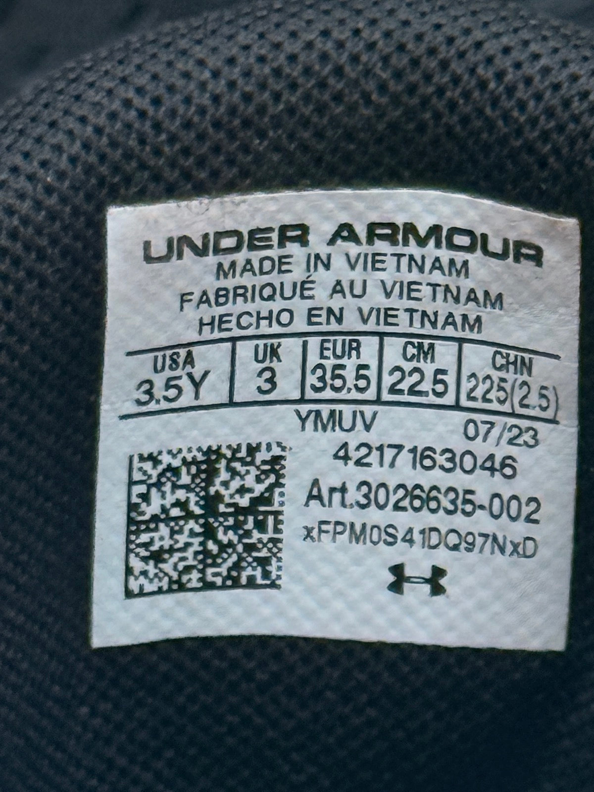 Under Armour Jet '23 Black Gold Sneakers 3.5Y