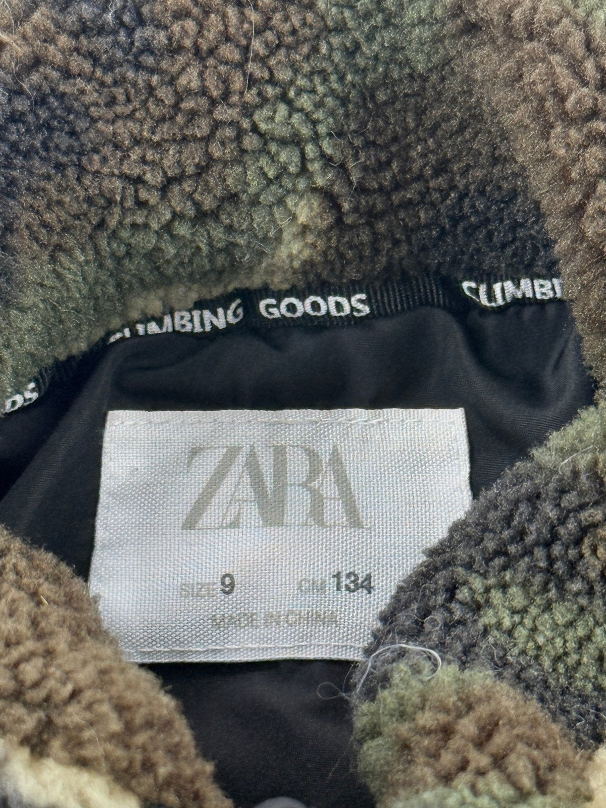 Zara Camo Sherpa Fleece Jacket Size 9