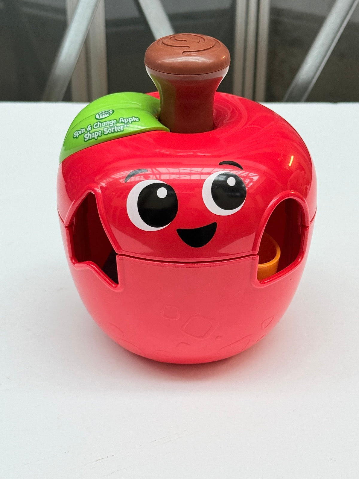 LeapFrog Spin & Change Apple Shape Sorter