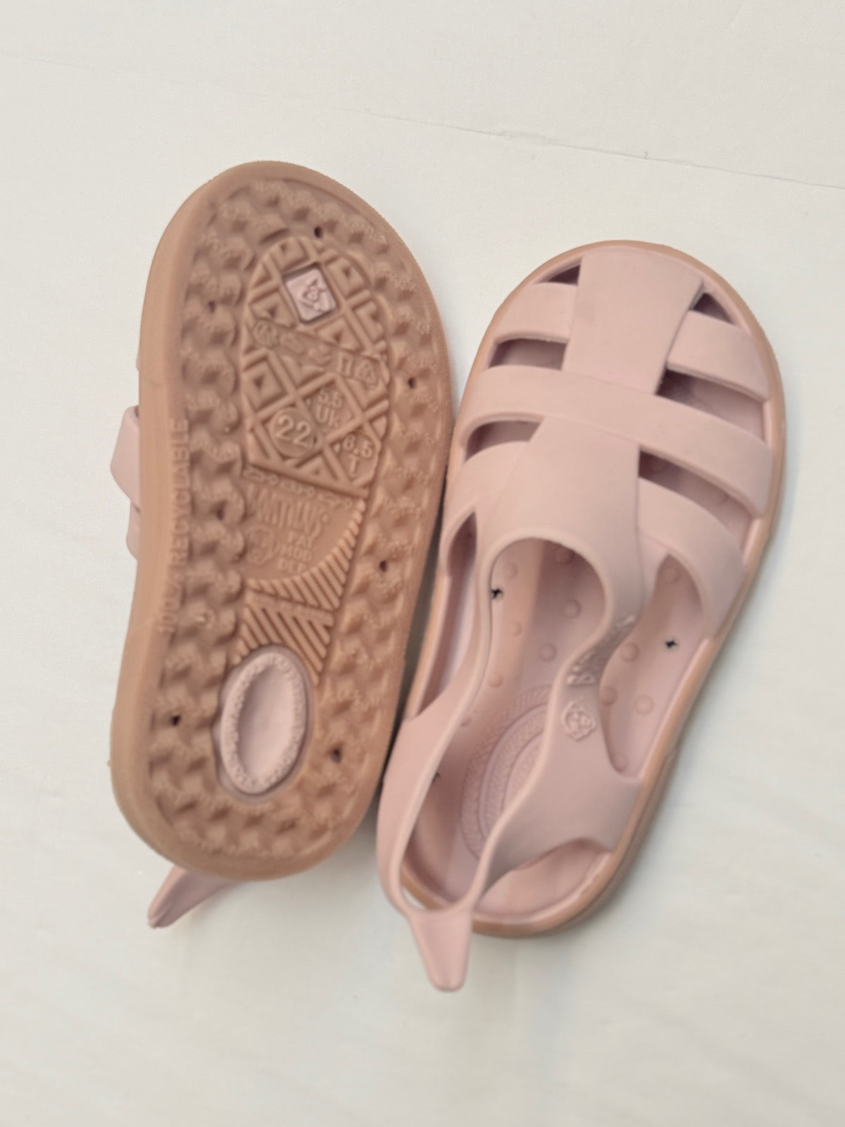 Boatilus Pink Jelly Sandals Size 6T US6