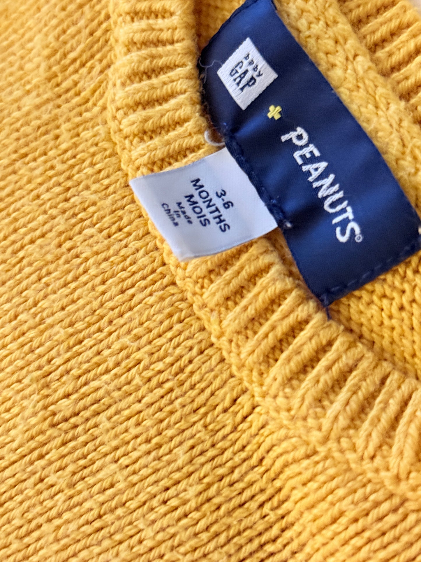 Charlie Brown Baby Gap Knit Onesie 3-6m fits big 6-9m