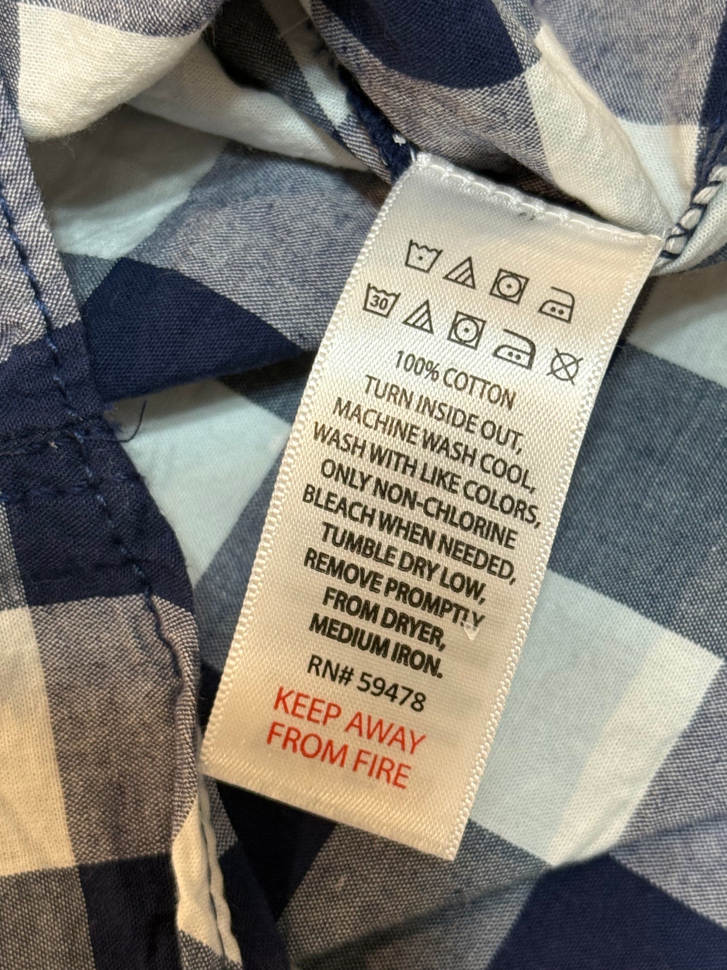 Tommy Bahama Button up 4T