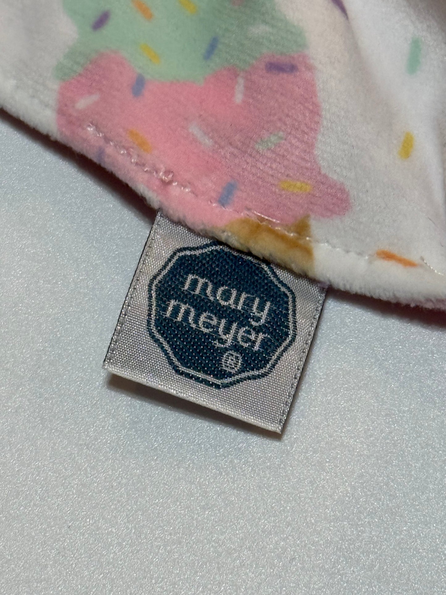 New Mary Myer Soothie Blanket Ice cream
