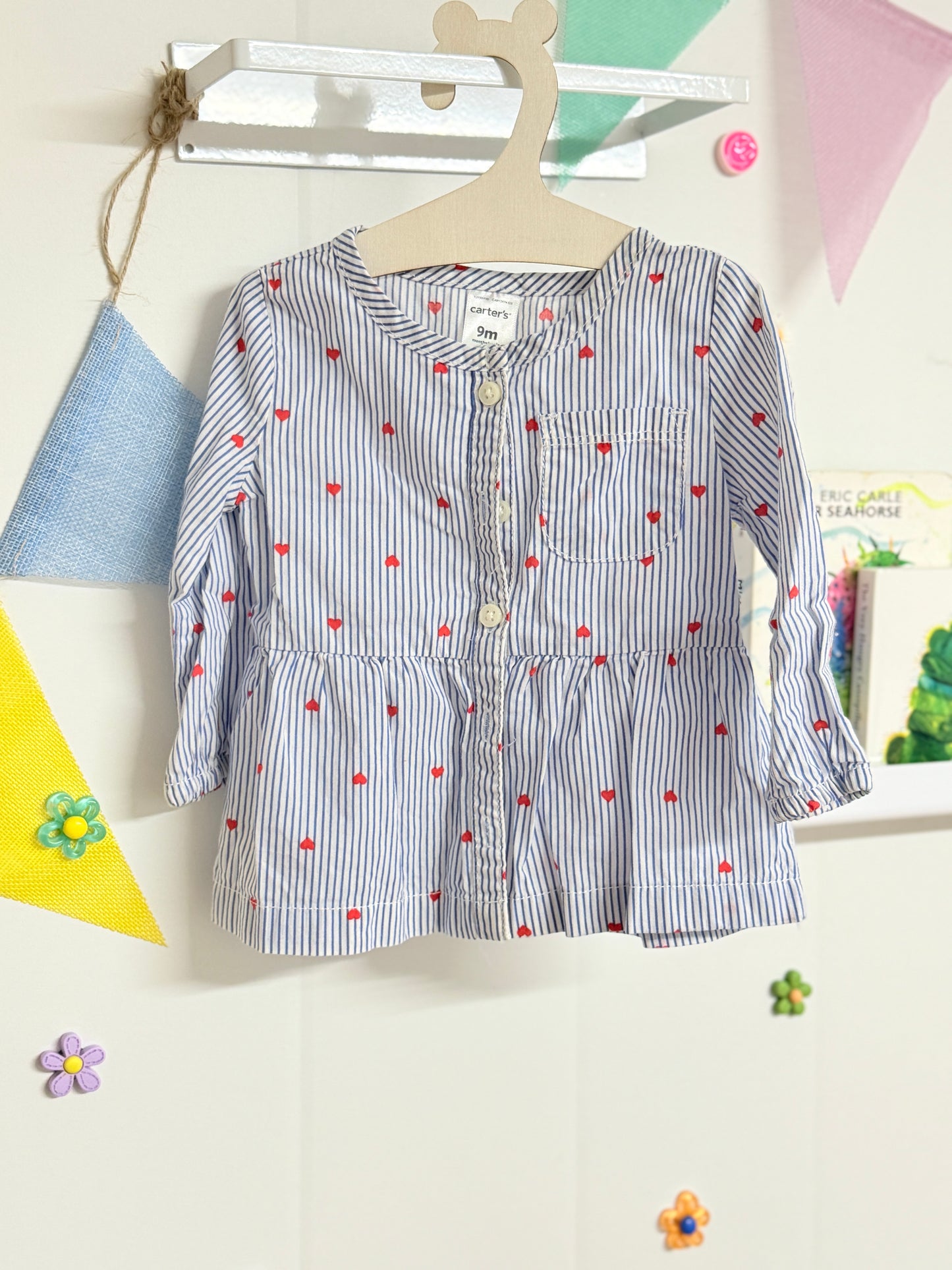 Carter's 9m Heart shirt