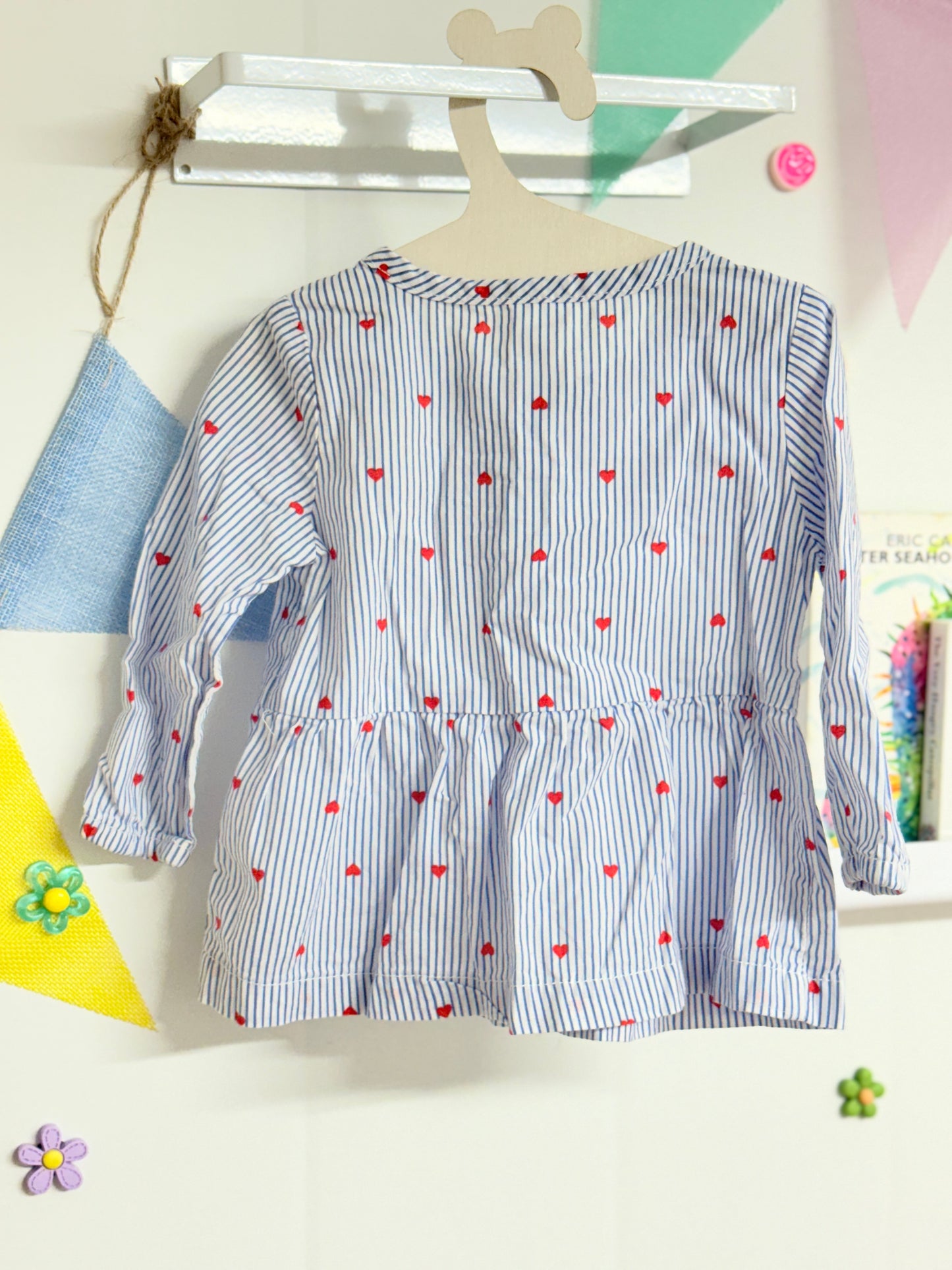 Carter's 9m Heart shirt
