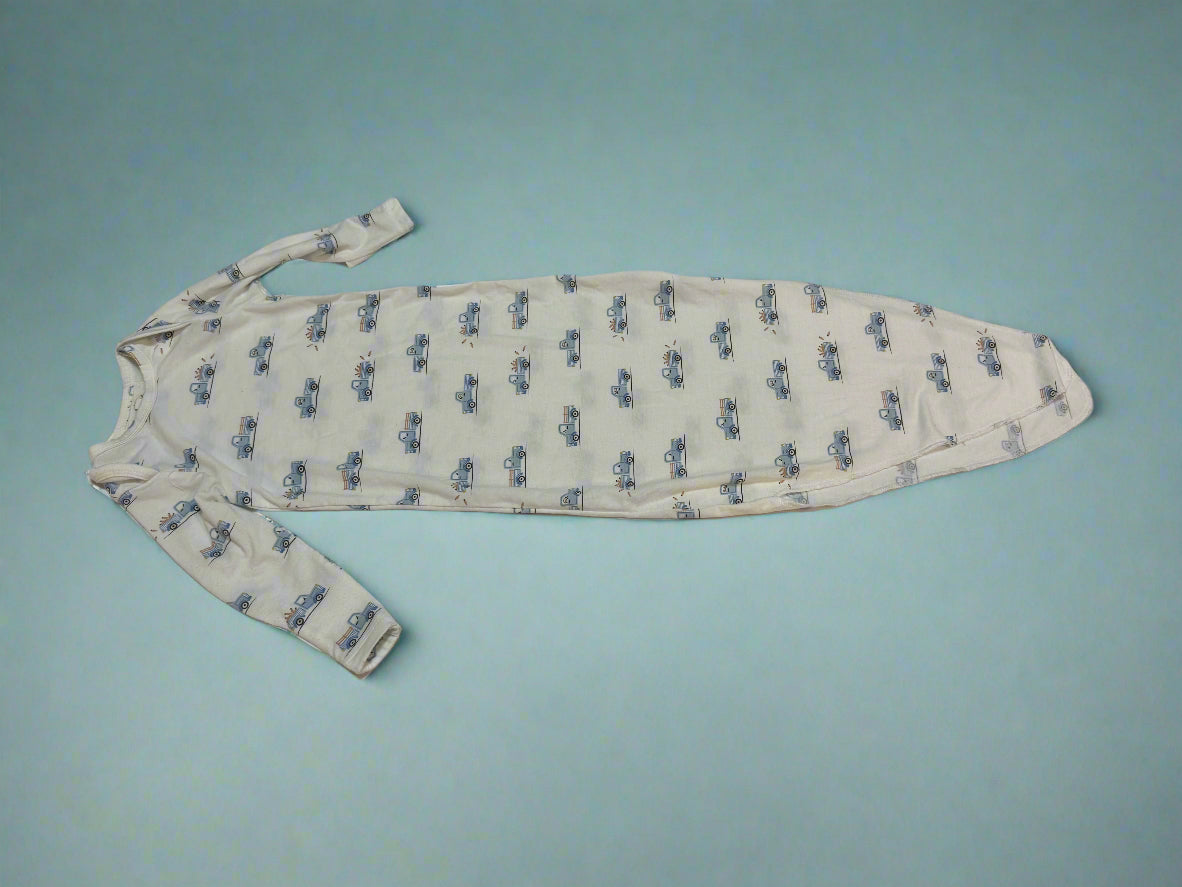 NIghtGown sleep sack 0-6m