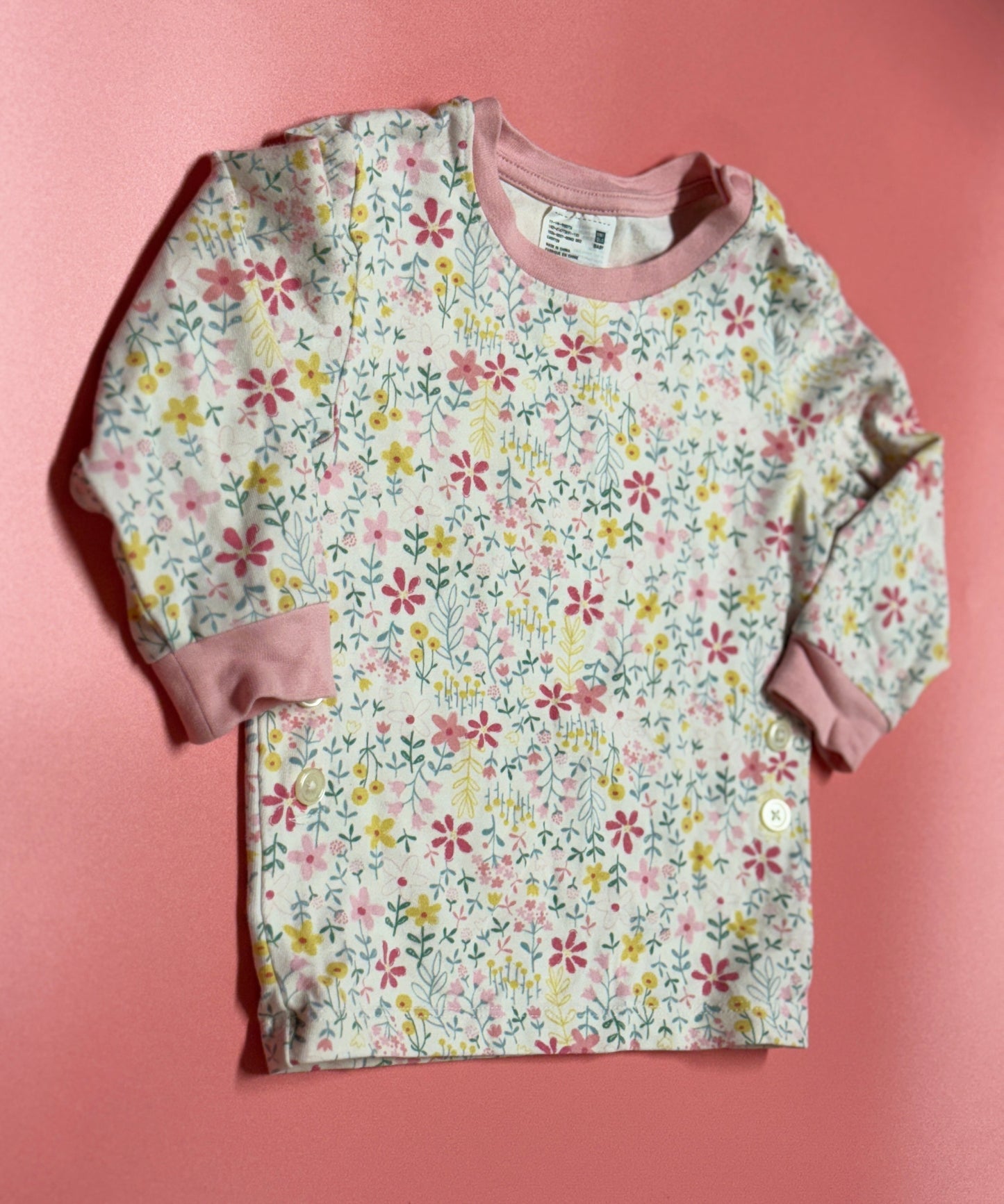 Uniqlo Floral Long Sleeve 18-24m