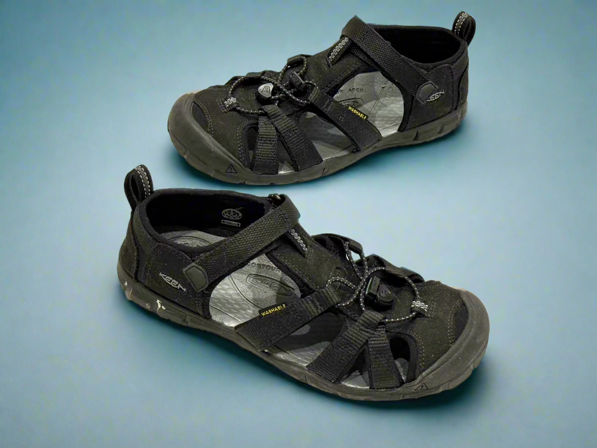 Keen Sandals US4