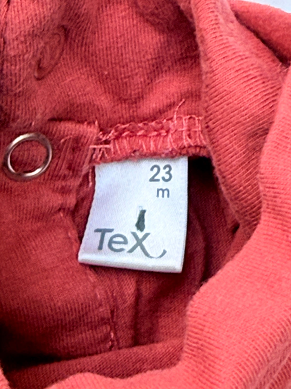Tex Turtleneck Graphic Long Sleeve Top 23M