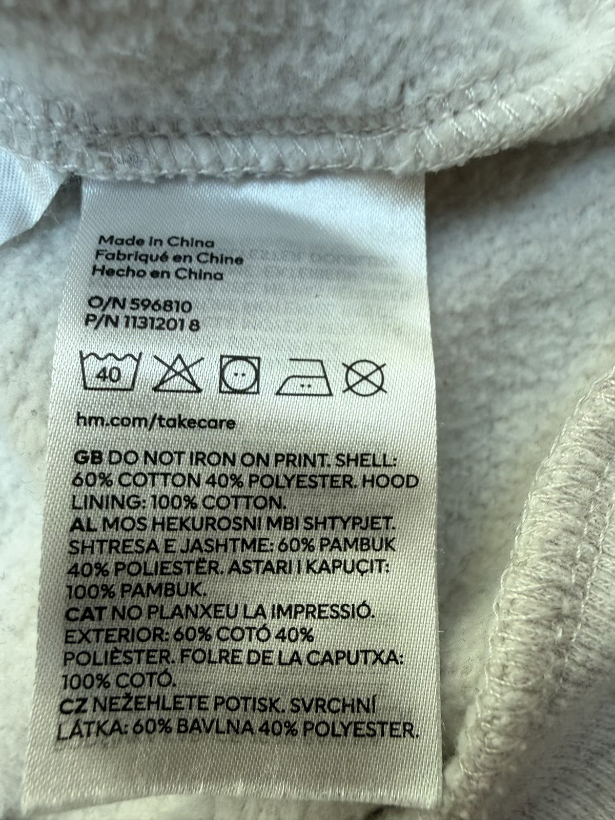 H&M Hello Kitty Love Hoodie 4T