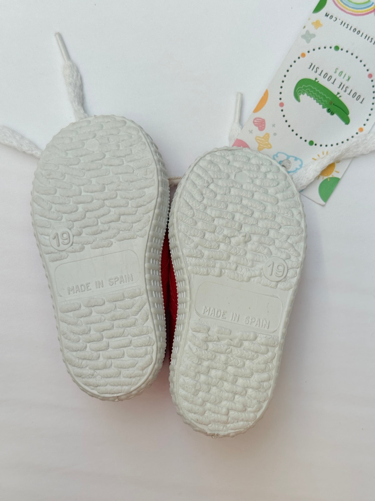 Javer Red Canvas Sneakers Size 3 Infant