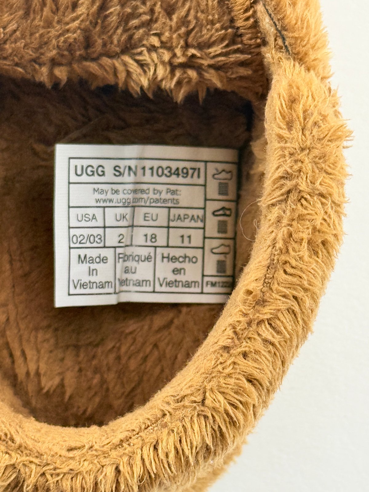 UGG Bixbee Chestnut Fleece Baby Booties Size 2/3