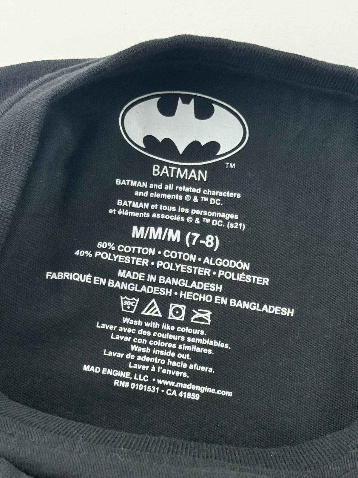 Batman Logo Black T-Shirt Size M (7-8) 7-8