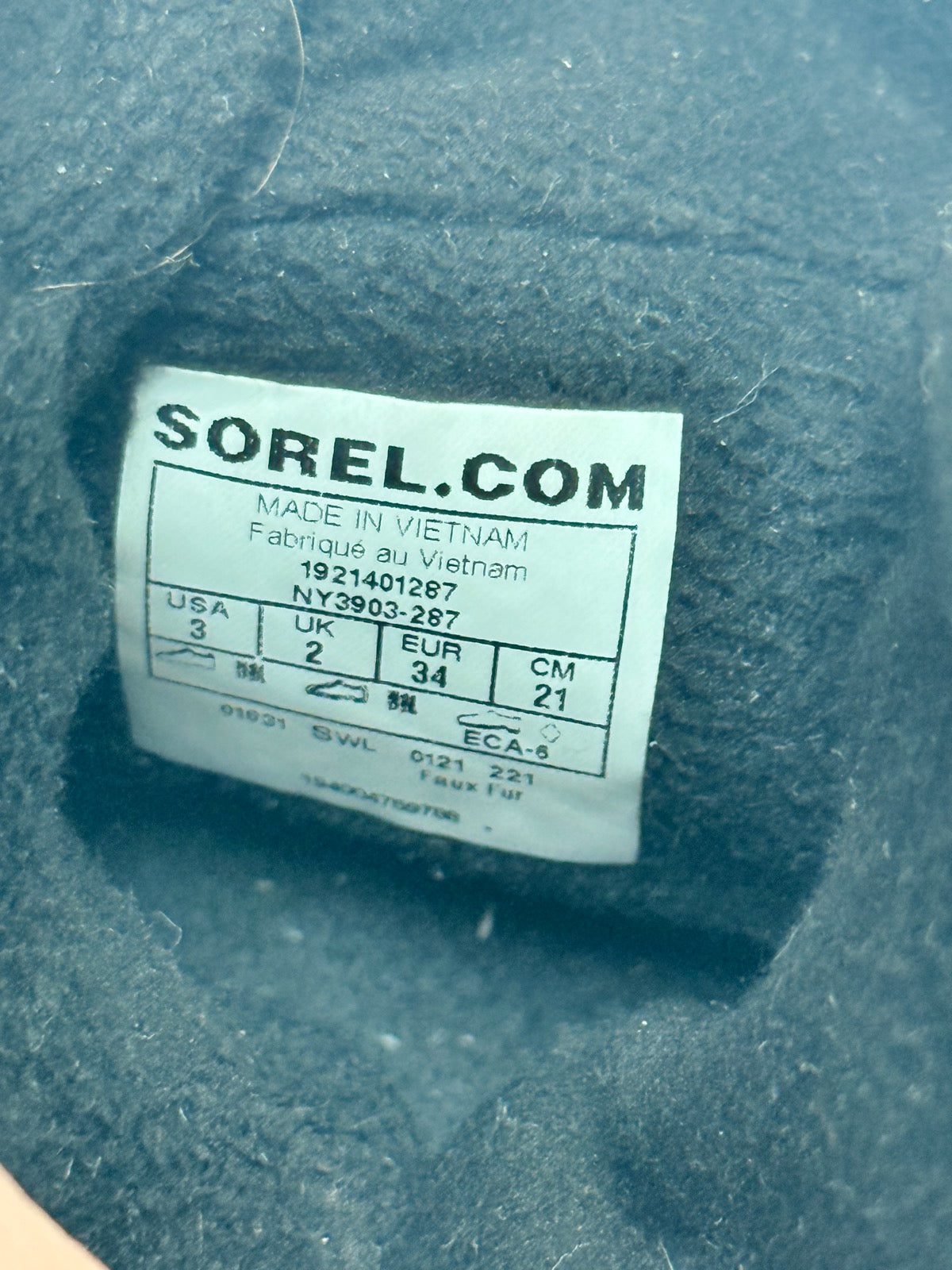 Sorel Youth Whitney II Short Waterproof Boots Size 3