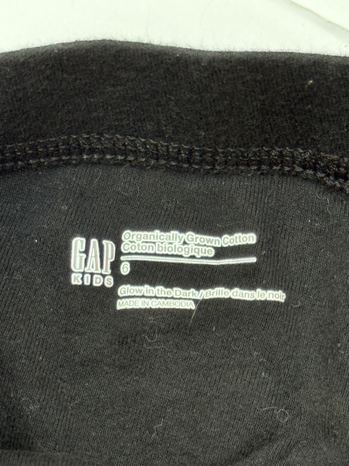 Gap Kids Skeleton Glow in the Dark Pajama Size 6