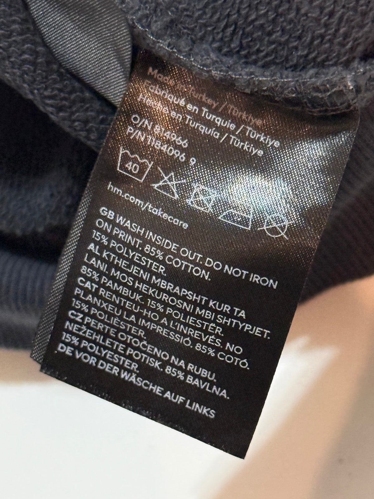 H&M BLACKPINK World Tour Sweatshirt Size 8-10