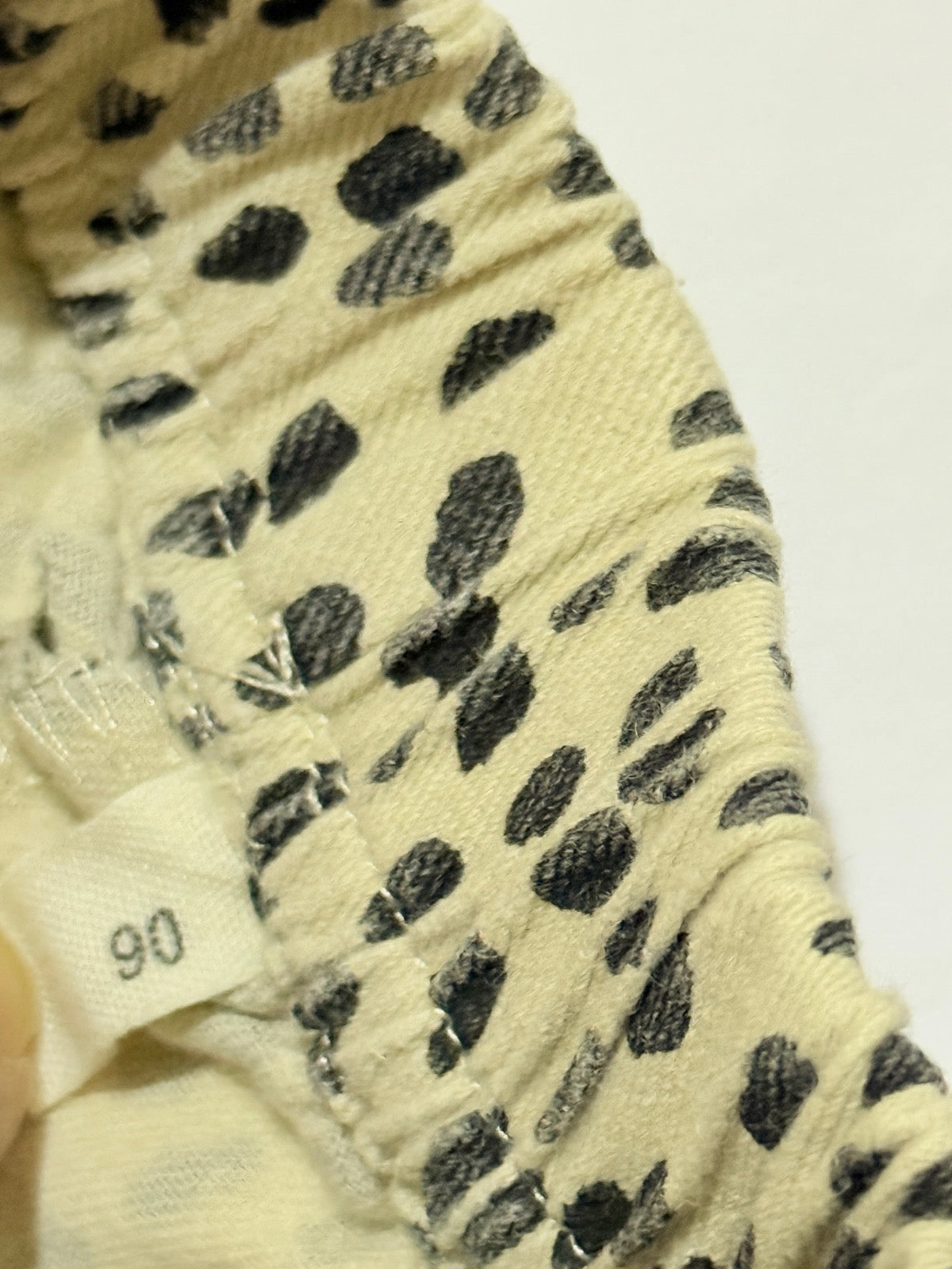 Cream Spotted Dolphin Shorts Size 2T