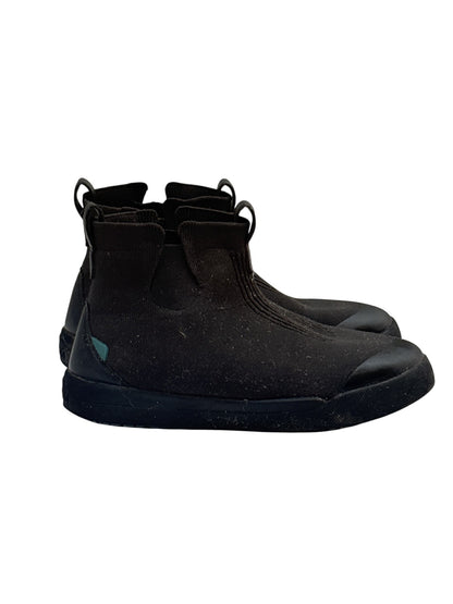 Vessi Weekend Chelsea Boots Youth Size J4