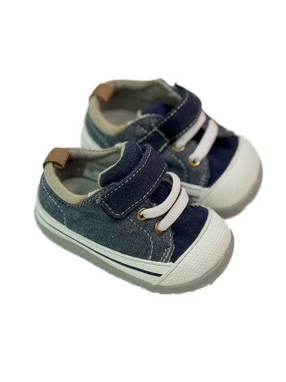Gee Kai Rump Navy Canvas Sneaker Size 3