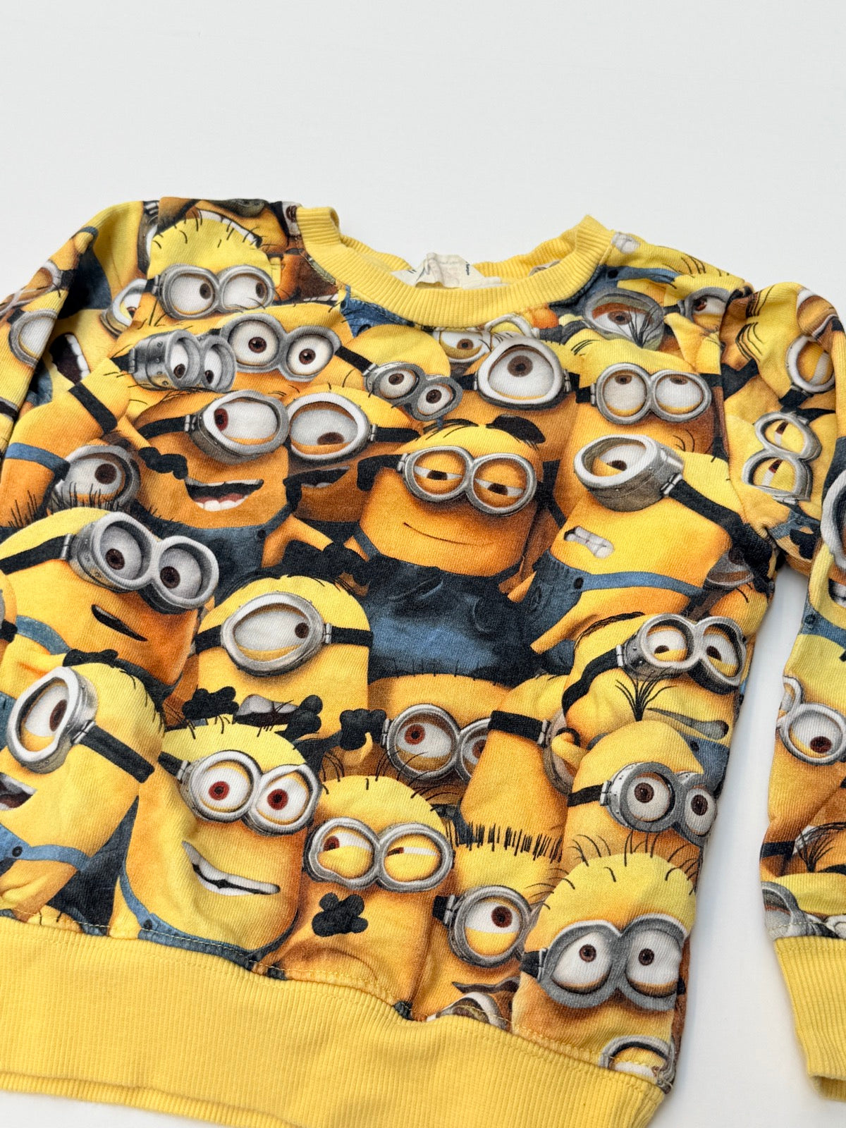 H&M Minions Print Sweatshirt Size 4-6
