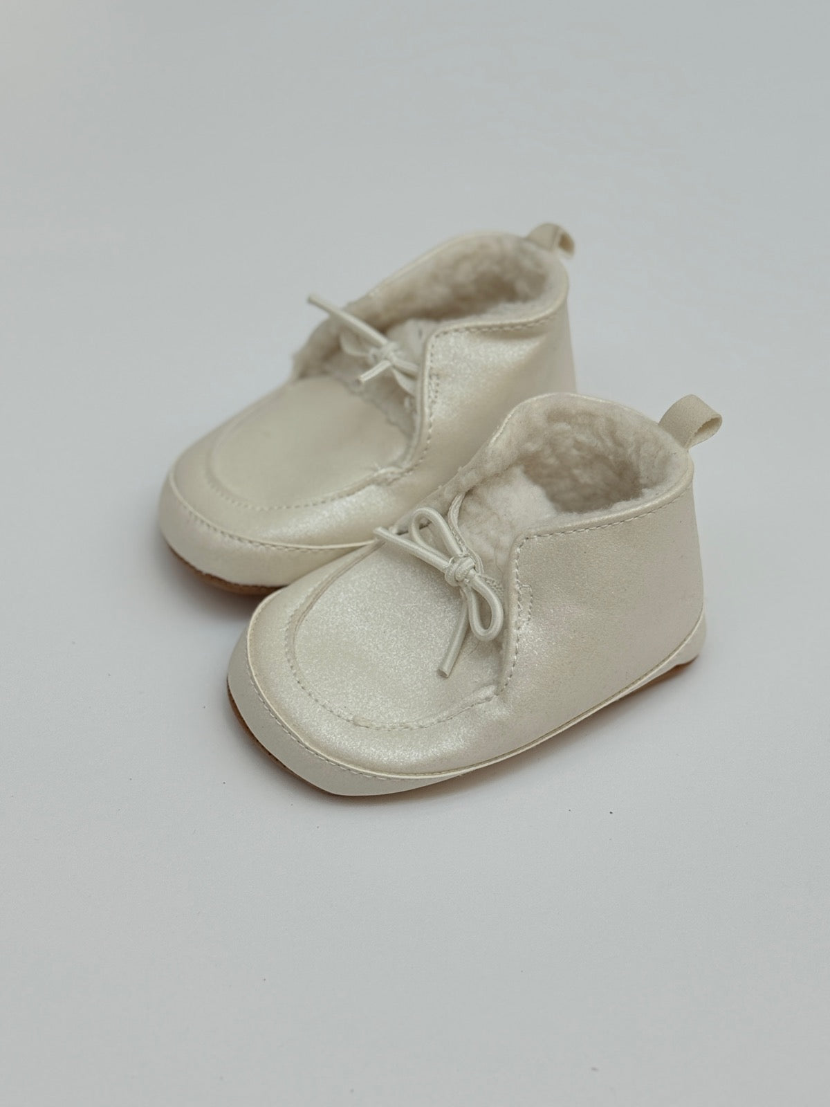 Carter's Ivory Pearl Baby Crib Booties 9M