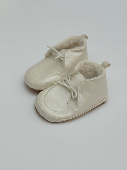 Carter's Ivory Pearl Baby Crib Booties 9M