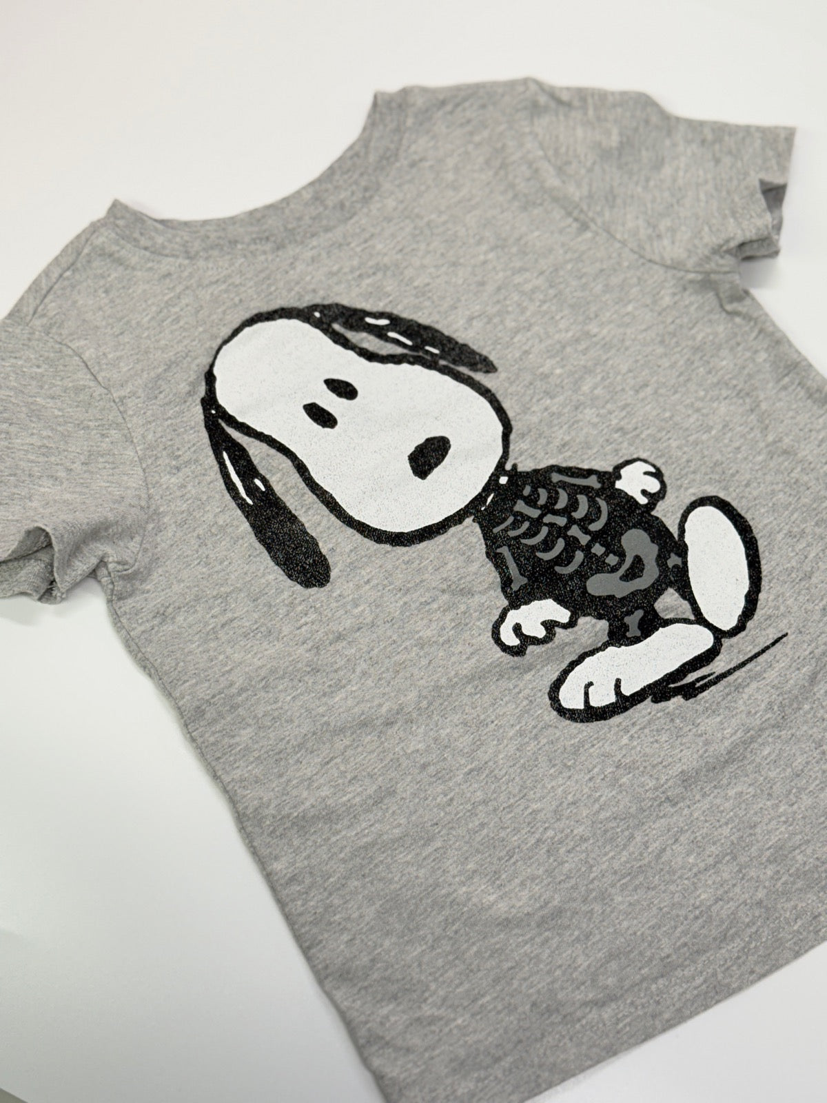 Old Navy Snoopy Skeleton Gray T-Shirt 3T