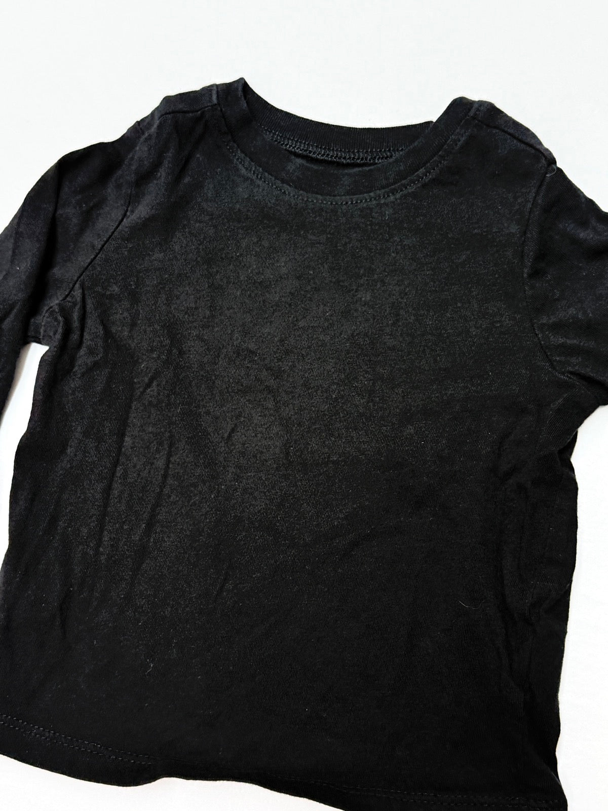 Old Navy Black Long Sleeve T-Shirt 12-18M