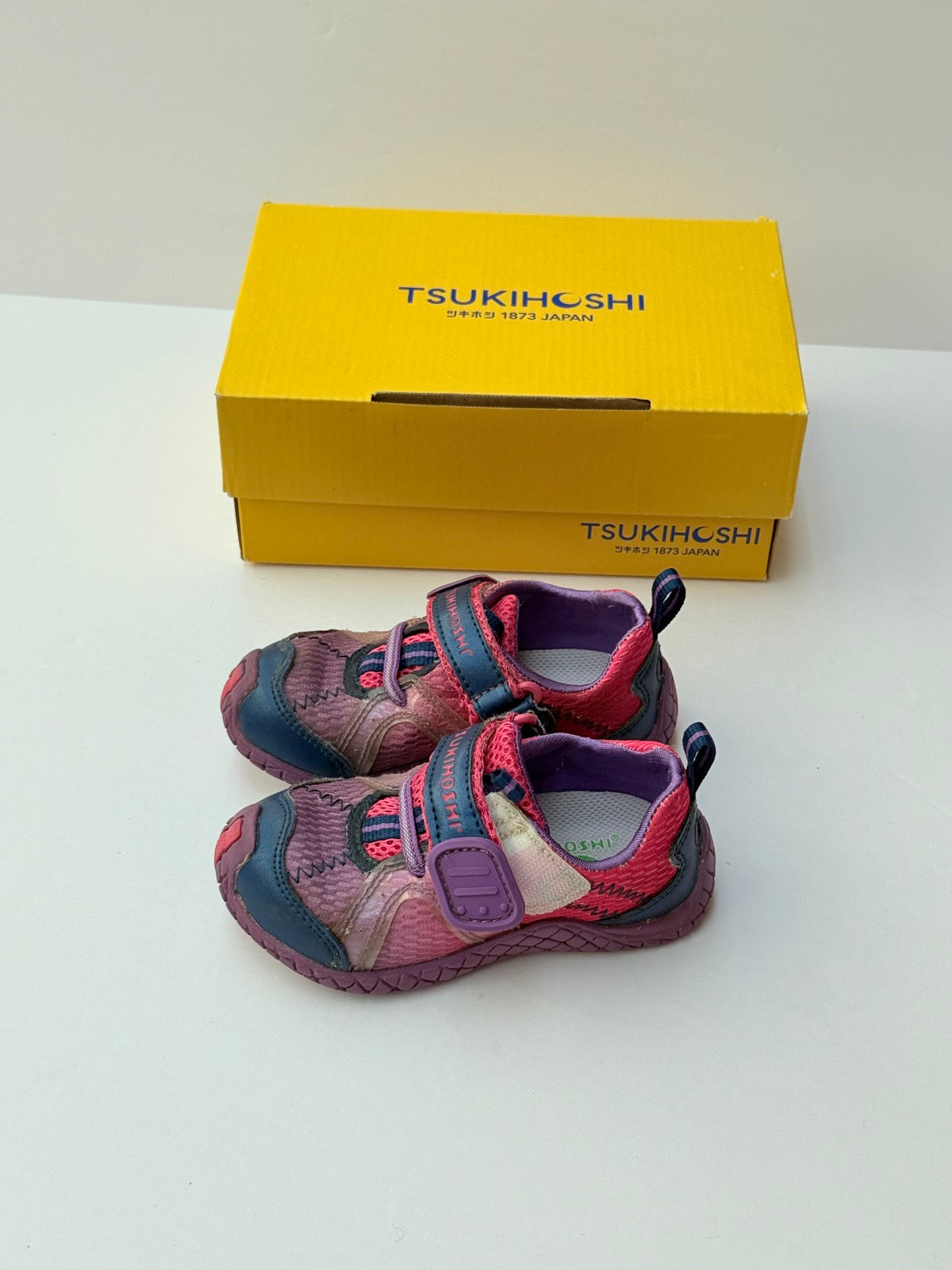 Tsukihoshi Karma Purple Fuchsia Sneakers Size 7