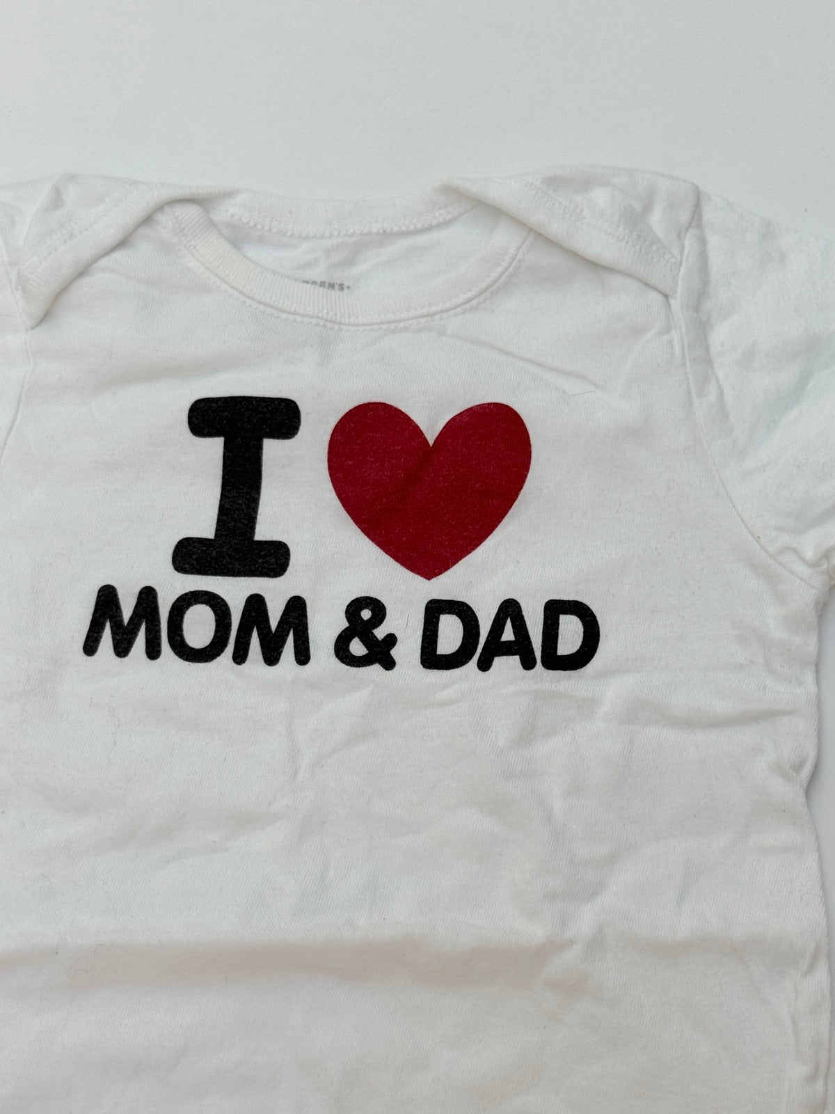 The Children's Place I Love Mom & Dad Bodysuit 12-18M