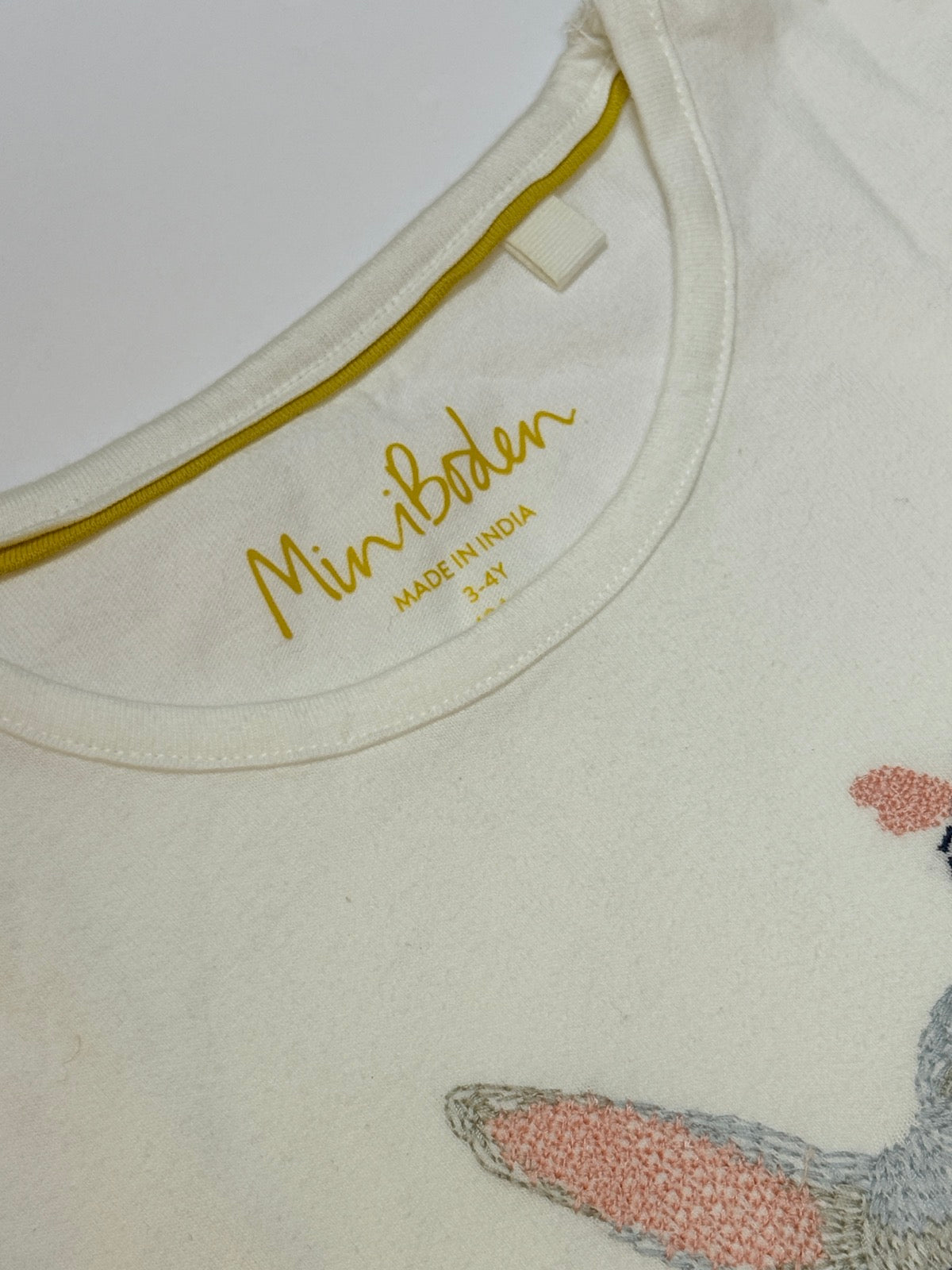 Mini Boden Embroidered Bunny T-Shirt 3-4Y
