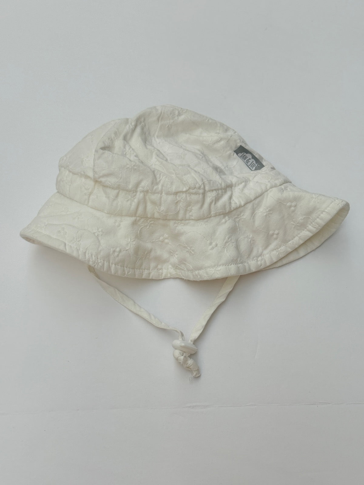 Jan & Jul White Eyelet Sun Hat Size S 0-6M