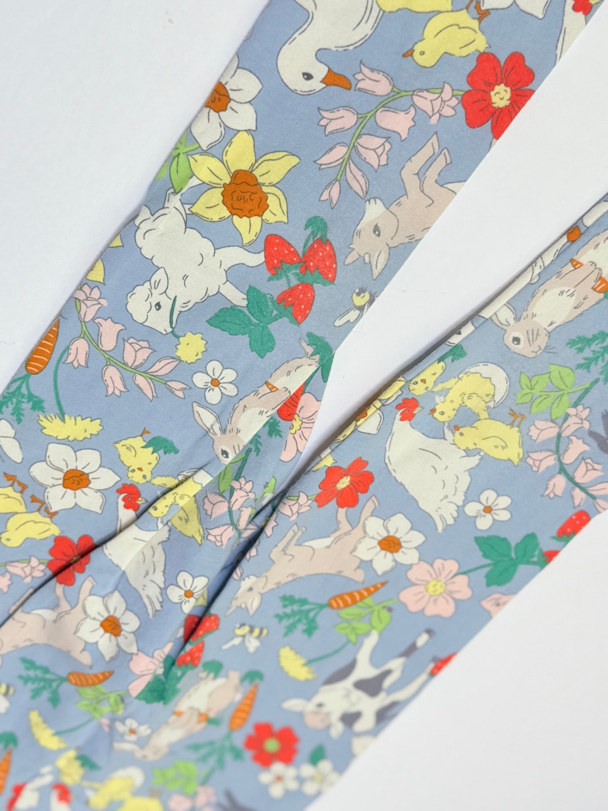 Mini Boden Floral Animal Leggings Size 6-7Y