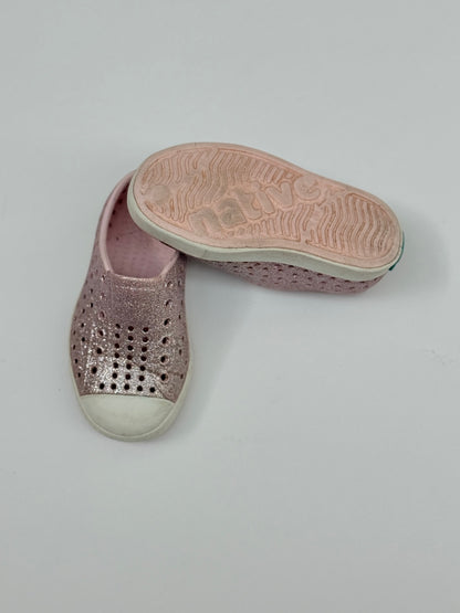 Native Jefferson Glitter Slip-On Sneaker C7