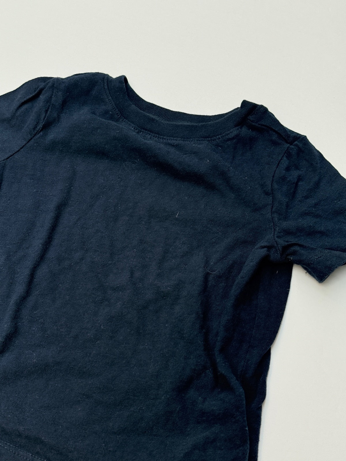 Old Navy Navy T-Shirt Size 18-24M