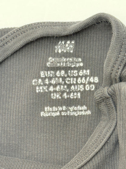 H&M Ribbed Long Sleeve Bodysuit 4-6M