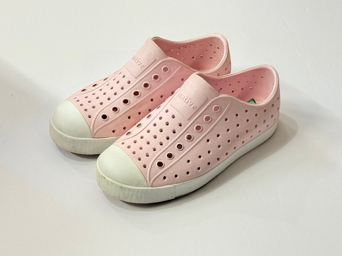Native Jefferson Pink Slip-On Sneakers C13