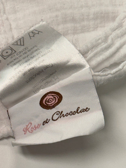 Rose et Chocolat White Rose Print Swaddle Blanket