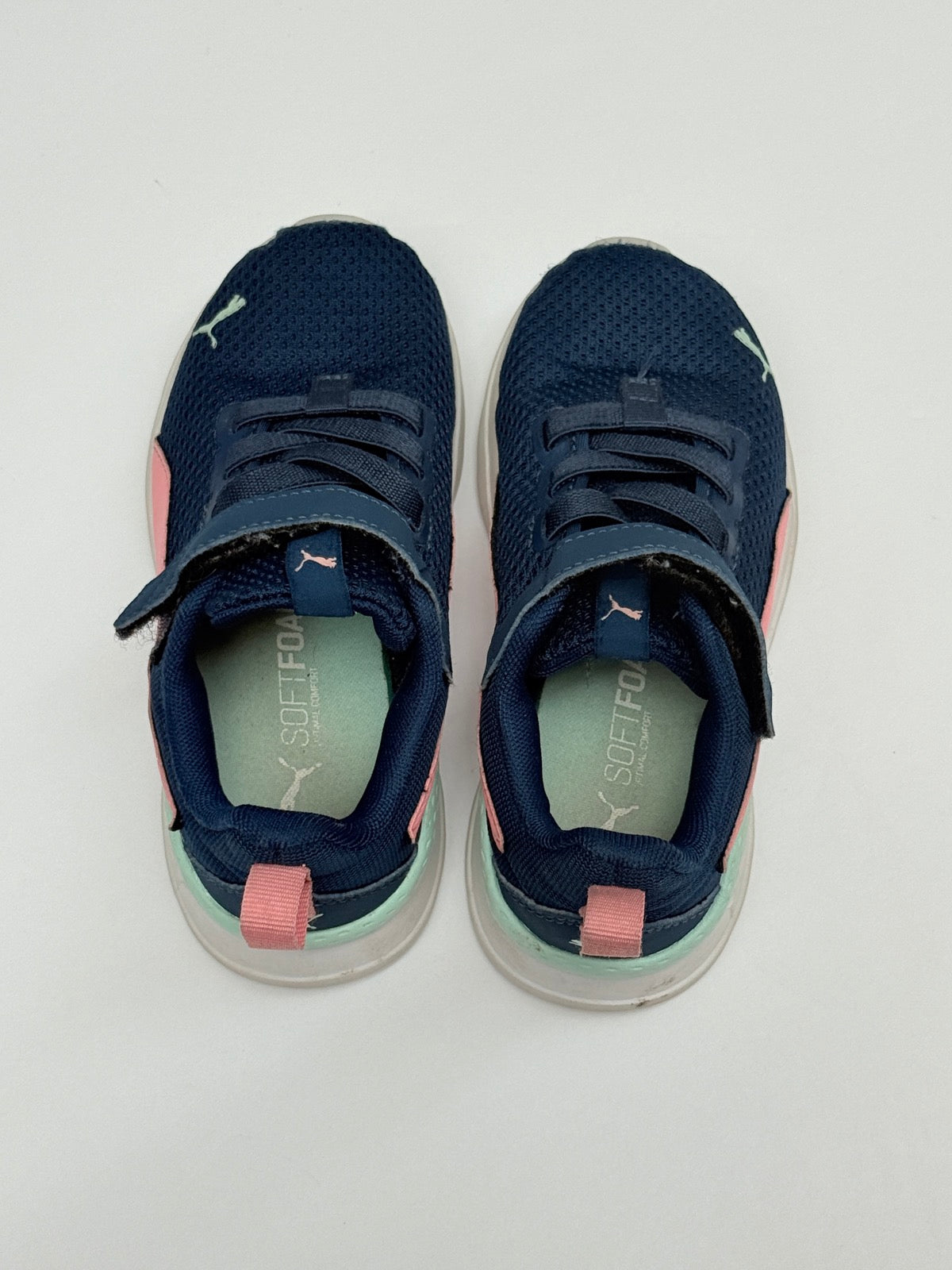 Puma Anzarun Lite Sneakers Girls Size 11
