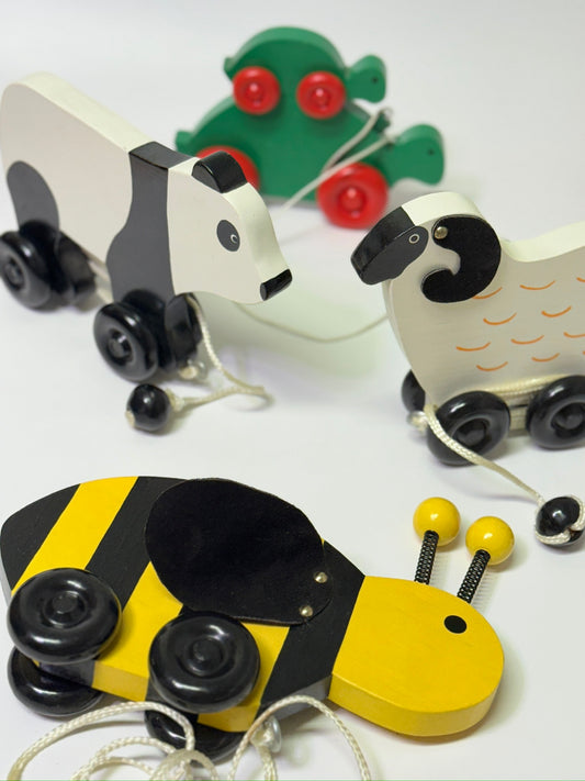 Jouets à tirer en bois en forme d'animaux LG vendus séparément