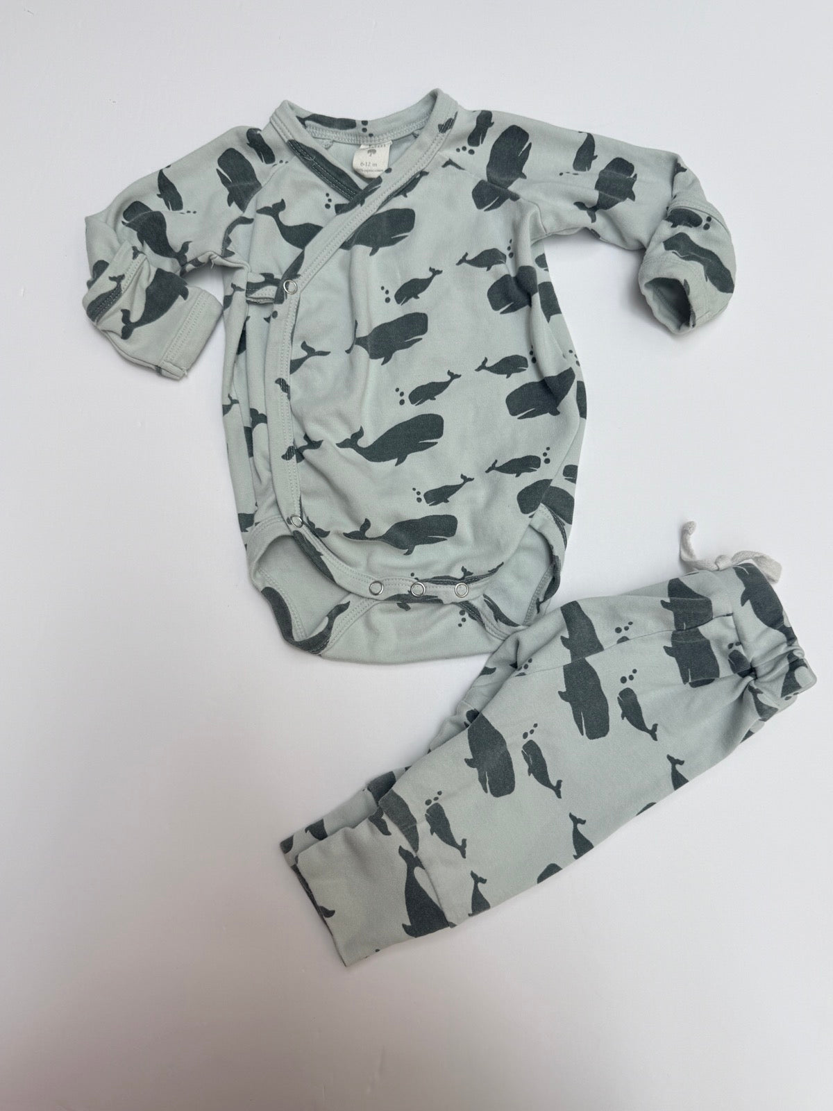 Quincy Mae Whale Print Bodysuit Set 6-12m